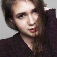 Faye Powell (@fayepowell16)