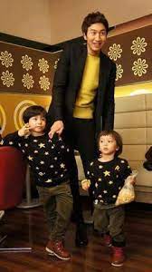 Lee kwang soo has finally reached his finish line as he steps down on sbs' long time variety program, running man. 43 Lee Kwang Soo Ideas Kwang Soo Running Man Variety Show