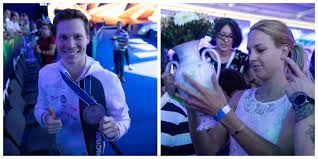 A cbs televíziós csatorna 2010. Szerelme Ad Erot Szatmari Andrasnak Egy Csok Is Jart A Vilagbajnoki Ezusterem Melle Blikk