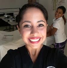 Erika Arzate's Instagram, Twitter & Facebook