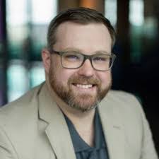 Carrie Strauch's Instagram, Twitter & Facebook