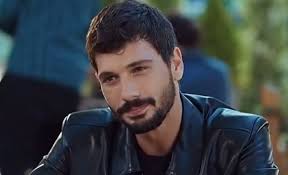 The success of the Hudutsuz Sevda series has a different meaning for Deniz  Can Aktaş!