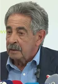 Revilla cuestiona falta de acciones legales del emérito