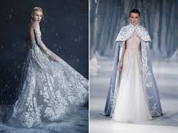 23 Utterly Romantic Wedding Dresses With Snowflake Inspired Lace Details Praise Wedding Snowflake Wedding Dress Queen Wedding Dress Wedding Dresses Romantic