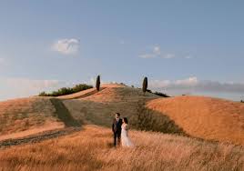 Leading professional wedding photographers for your wedding in italy's photography service. Pre Wedding Photographer Italian Wedding Photographer