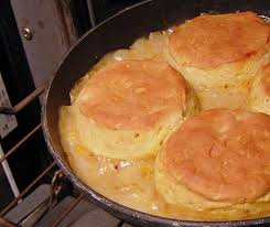 What S For Dinner Biscuit Casserole Recipe Ground Beef Recipes For Dinner Dinner Biscuit Biscuits Casserole