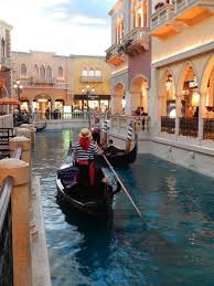 Venetian Hotel In Las Vegas Take A Gondola Ride Las Vegas Itinerary Las Vegas Hotels Las Vegas Love