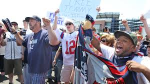 Tom Brady faithful show up at Gillette by the hundreds