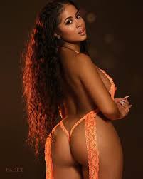 Yasmine Lopez @theyasminelopez x Facet | Page 8 of 13 |