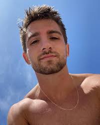 Antonio Bruno's Instagram, Twitter & Facebook