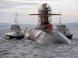 There is also a museum with lots of exhibits, usually in english as well as french. Quatre Nouveaux Sous Marins Nucleaires Lanceurs D Engins Pour La France En 2035 Brest Maville Com