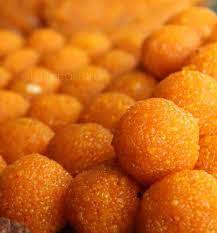 Laddoo Khaabo By Sauravmukherjeeofficial For Kolkatasutra Follow And Tag Us At Kolkatasutra Get Featur Bengali Food Indian Sweets Food Blogger