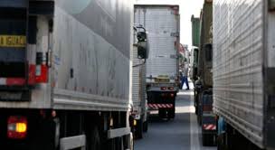 Pois vcs não estão só nessa; Caminhoneiros Ameacam Greve Para Cobrar Promessas Do Governo Jair Bolsonaro Veja O Que Se Sabe Ate Agora Radio Jornal