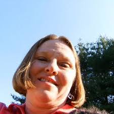 Lisa Swope's Instagram, Twitter & Facebook