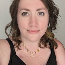 Shantel Hill's Instagram, Twitter & Facebook