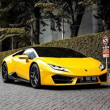Pin By Rawrsefi On Ferrari Lamborghini Huracan Lamborghini Super Cars