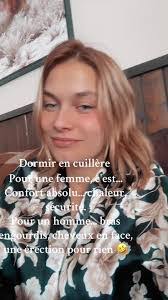 Cassandra Lohr's Instagram, Twitter & Facebook