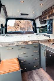 Amazing Fur Ideas Travelers 50 Amazing Camper Van Interior Ideas Wen In 2020 Van Interior Campervan Interior Motorhome Interior