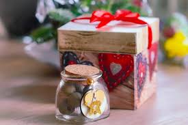 These gifts are the perfect surprise for yourself this february. Six Tech Gift Ideas For A Geeky Valentine S Day Hardwarezone Com Sg