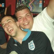 Andy Underwood (@_AndyUnderwood)