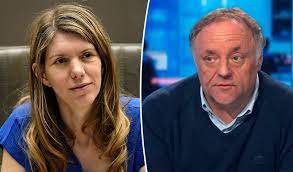 Els ampe (open vld) is het enige parlementslid uit brussel die de verplichte mandatenlijst niet heeft ingediend. Els Ampe Haalt Opnieuw Uit En Geeft Nu Ook Marc Van Ranst Veeg Uit De Pan Die Laat Zich Niet Doen Binnenland Hln Be