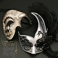 Traditionally people were allowed to wear them between the festival of santo stefano ( st. Masquerade Masks Half Face Phantom Venetian Feather Black Silver Mask4party
