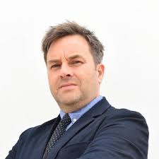 Matt Barlow (@Matt_Barlow_DM)