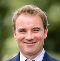 Experienced Faculty & Staff