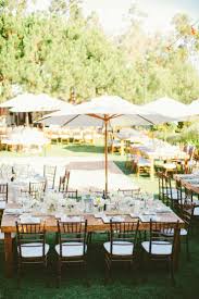 Pin By Mahon On Wedding Table Outdoor Wedding Backyard Wedding Umbrella Wedding