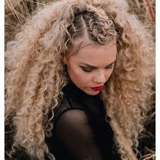 See more ideas about hairstyle, hair styles, long hair styles. 4 Easy And Gorgeous Hairstyles With Curly Clip In Hair Extensions Cliphair Uk