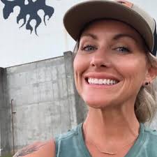 Amy Way (@AmyKate82)