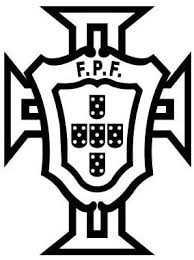 Maillots de football domicile et extérieur, disponibles en version pour homme, femme, ou enfant et aussi en pack maillot et short pour. Aufkleber Portugal Fpf Logo Fussball Aufkleber Farbe Wahlbar Grosse 10 Cm Farbe Weiss Amazon De Auto
