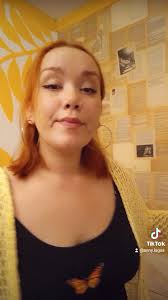 Anny Lagos's Instagram, Twitter & Facebook