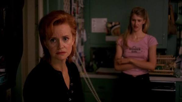 Citizen Ruth (1996) directed by Alexander Payne • Reviews, film + cast •  Letterboxd