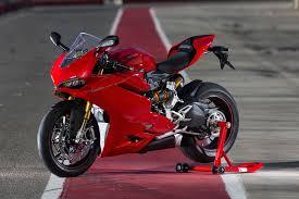 1299 — year 1299 was a common year starting on thursday calendar portugal 1299 (julian calendar), time and date as / steffen thorsen, 2008, webpage: 2017 Ducati 1299 Panigale S Review
