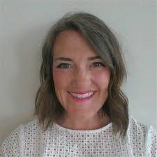 Kendra Ely's Instagram, Twitter & Facebook