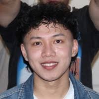 60+ "♪♫darwin...." profiles