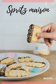 Idee Recette Pour Le Gouter Des Petits Sables Au Chocolat Type Spritz Recette Gouter Sables Au Chocolat Recette Spritz