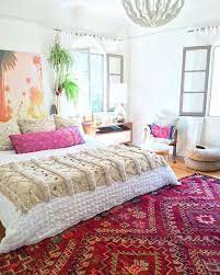 The bohemian style is recommended for the romantic souls who hear colors and see the sound of music, everyone who feel art and want to live art, people who want to sleep in a bedroom with a soul. 89 Cozy Romantic Bohemian Style Bedroom Decorating Ideas Home Decor Boho Bedroom Decor Bohemian Style Bedrooms