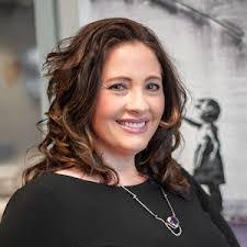 Bernadette Melton's Instagram, Twitter & Facebook