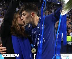 하베르츠 29번 줘서 고마오 토모리 형 ㅎㅎ. Eqb9qn Euvlglm