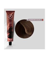 Il castano cioccolato è la tinta da provare per un inverno 2021 all'insegna di un colore di capelli caldo e fondente. 6 05 Biondo Scuro Cioccolato