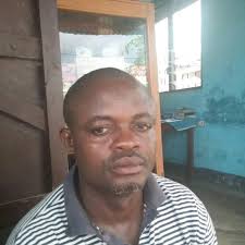 Make the add this for Guinness book 📚 of records. Na only for 237 weh man  go tiff then Gerdam go arrest he, then the tiff man still turn tiff the  German