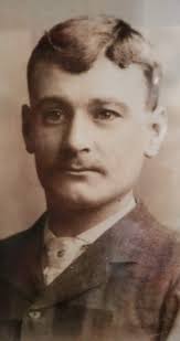 My dad, a descendant of Alexander Gordon (b Aberdeen 1630 d Exeter NH 1697,  first Gordon to establish a line in the New World).