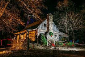 7 Best Places For Christmas Lights In Branson Branson Mo Best Christmas Lights Christmas Lights Lights