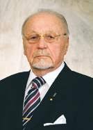 Ensi vuoden Sotiemme Veteraanit keräyksen suunnittelu käynnissä (sivut 8-9)