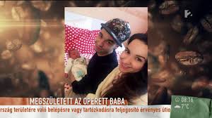 A(z) kerényi miklós máté című videót reletti nevű felhasználó töltötte fel a(z) zene kategóriába. Kerenyi Miklos Mate Szamara Termeszetes Hogy Pelenkazza Kisfiat Tv2 Hu Mokka Youtube