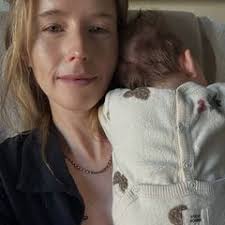 Denise Herrmann: Baby da! Biathlon-Olympiasiegerin im Mamaglück