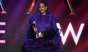 She initially gained recognition when she appeared in the famous reality show keeping up with the kardashians. Ugnz7xhafymp M