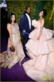 Who are cardi b's parents? Cardi B Uses Offensive Word To Describe Her Sister S Eyes Says She Didn T Know It Was A Slur Photo 4468789 Cardi B Hennessy Carolina Pictures Just Jared
